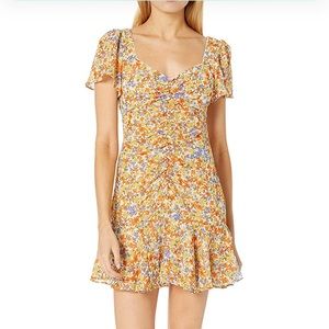 Astr Short Sleeve Flutter Dress